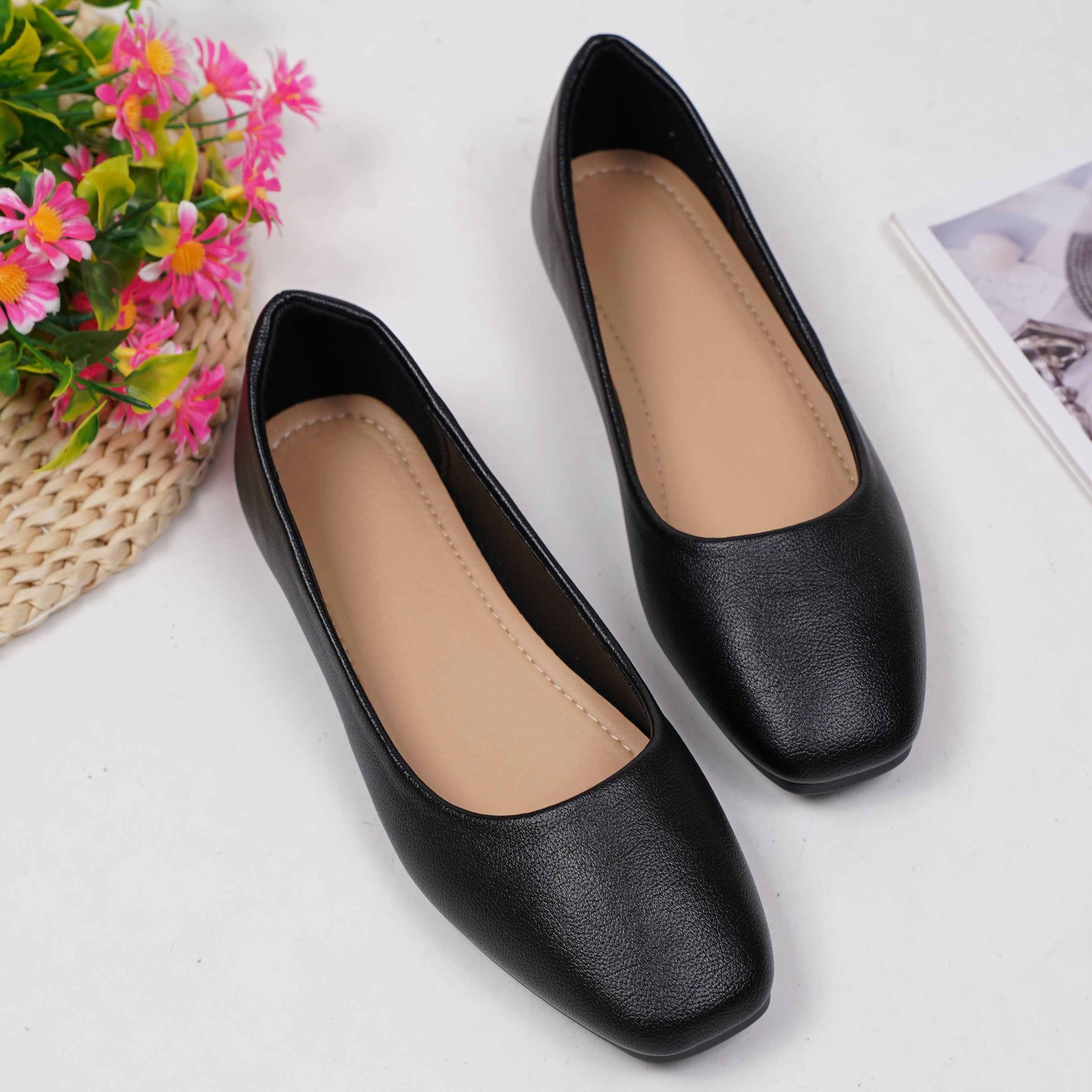 

Women's Black Flat Shoes, Comfy Square Toe Soft Sole Shoes, All-match Slip On Commuter Flats