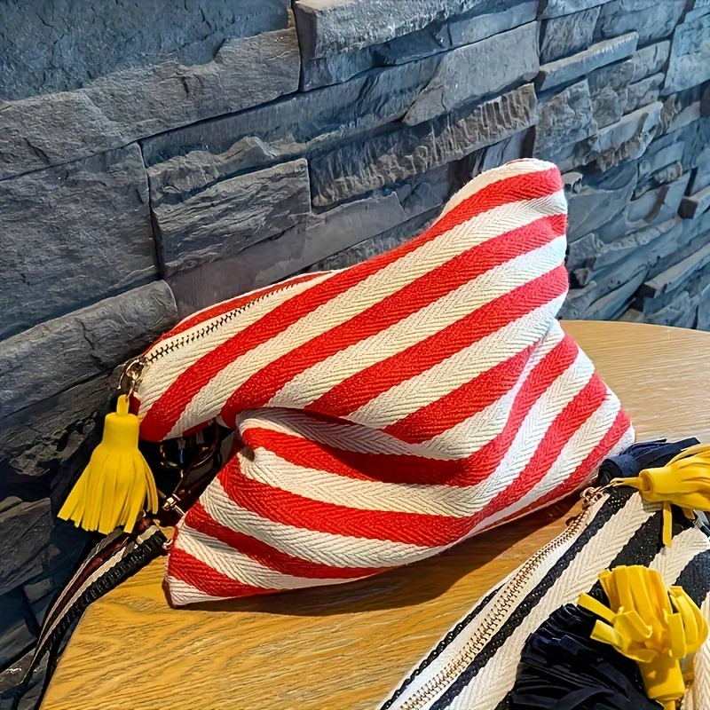 

Grand Sac de Maquillage en Toile à Rayures Chic avec Pompons - Organisateur de Cosmétiques Zippé pour Femmes, pour les