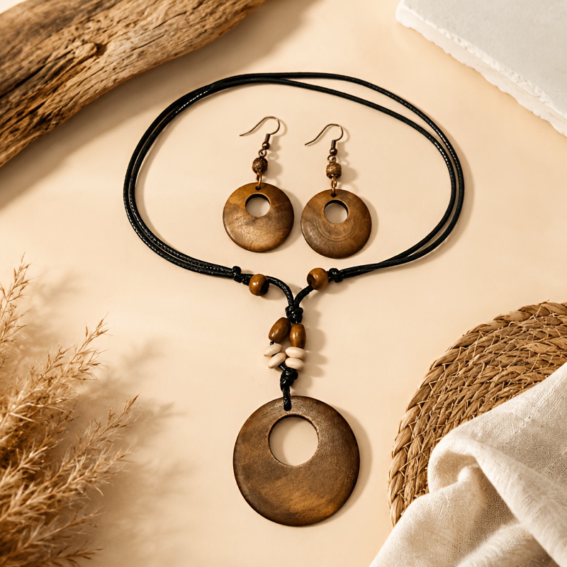 TEMU 1 Set de 3pcs Bohème Collier Pendentif en Bois Ensemble Boucles d'Oreilles Fait Main Anneaux en Bois Naturel Bijoux Anneau en Bois Creux Boucles