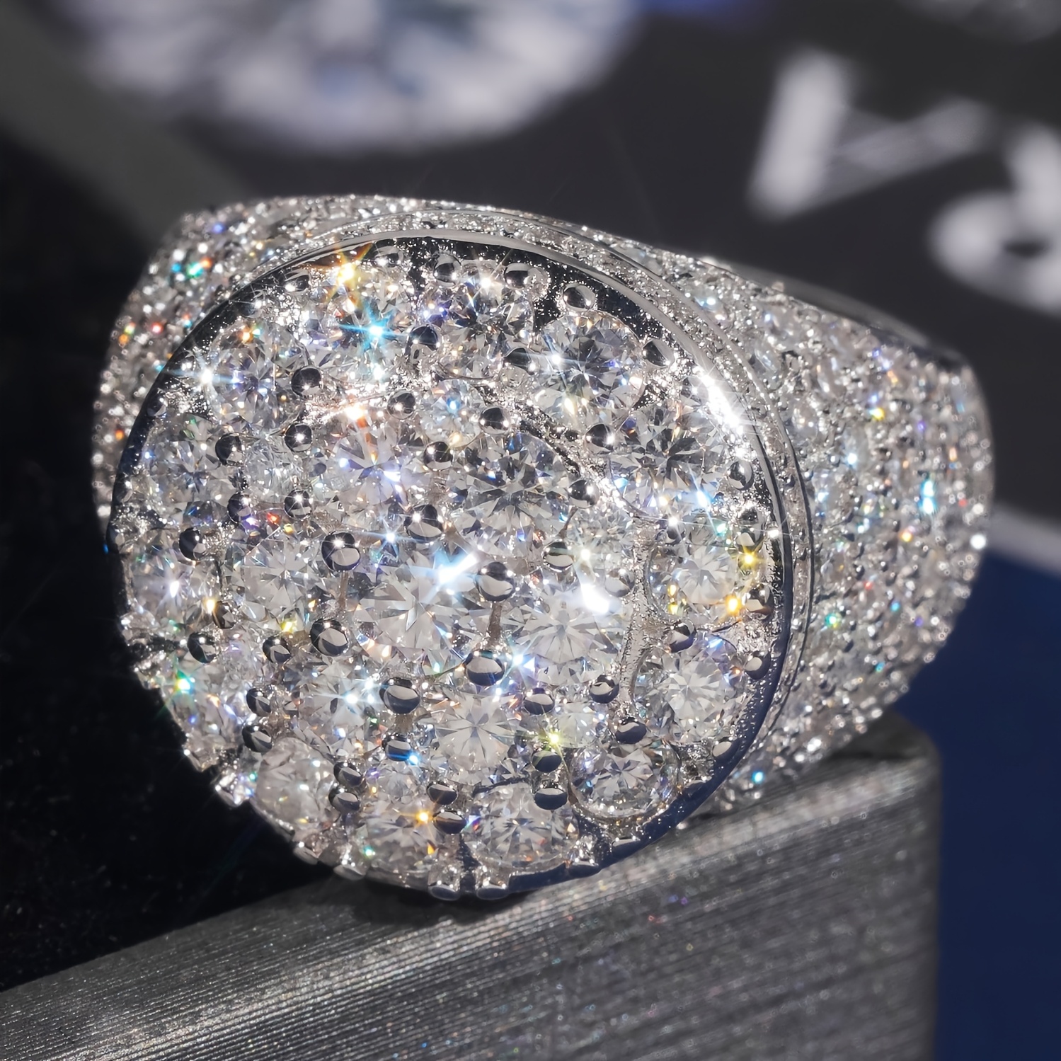 1pc Iced Out Cubic Synthetic Zirconia Ring for Men, Golden Ring Copper Hip Hop Fashion Jewelry, Ideal choice for Gifts Ladies' daily casual jewelry