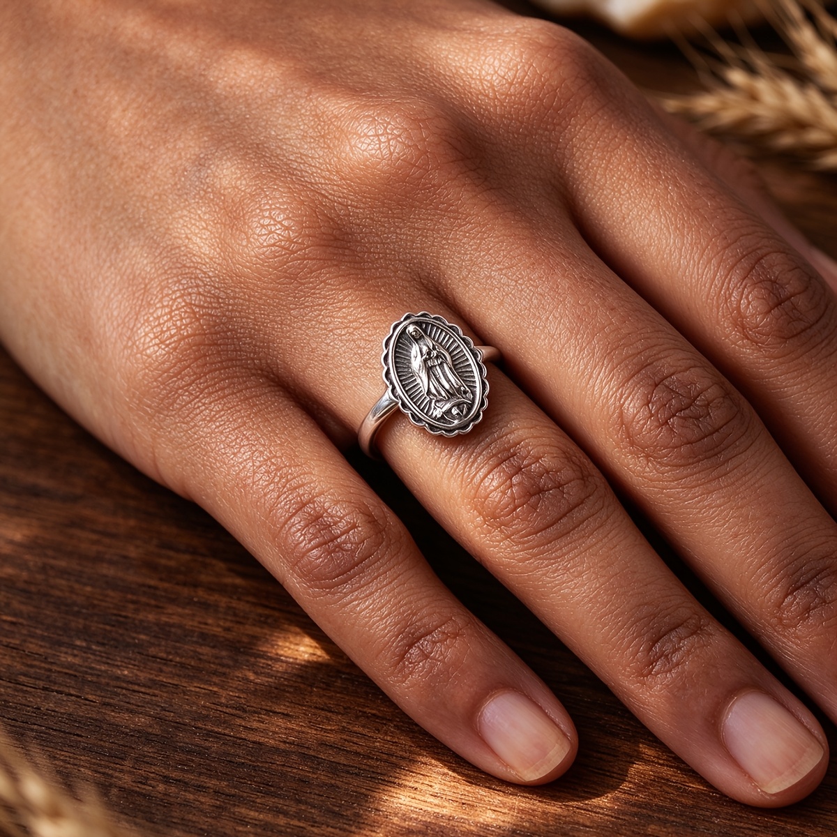 Women's Vintage Ring for Special Occasions