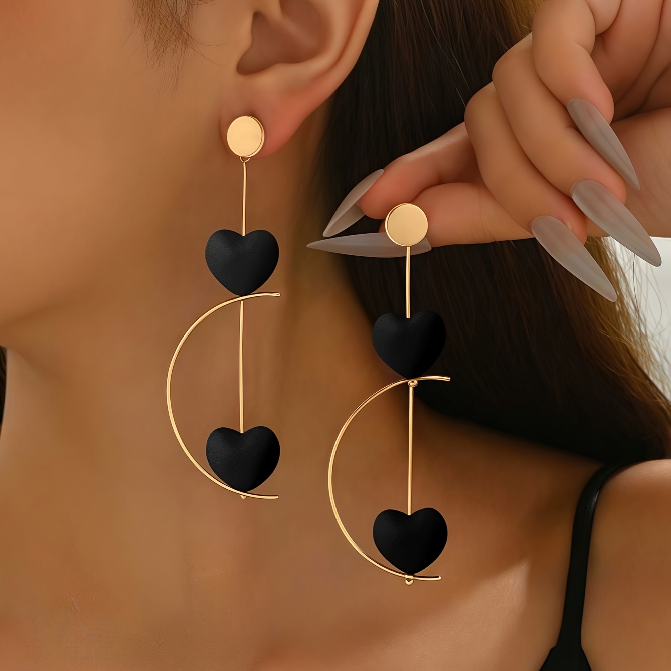 E-shop Ein Paar Damenmode Hängeohrringe | Geometrische Scheiben mit C-förmigen und Linien, Herz/Kugel Design | Easy Style, Eisenmaterial, Ideal für den