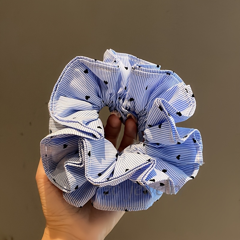 E-shop 1 Stück Blau Gestreiftes Herz & Punkt Druck 4-Schicht Rüschen Scrunchie Haargummi - Elegantes Retro Haaraccessoire für Frauen, Valentinstag ,