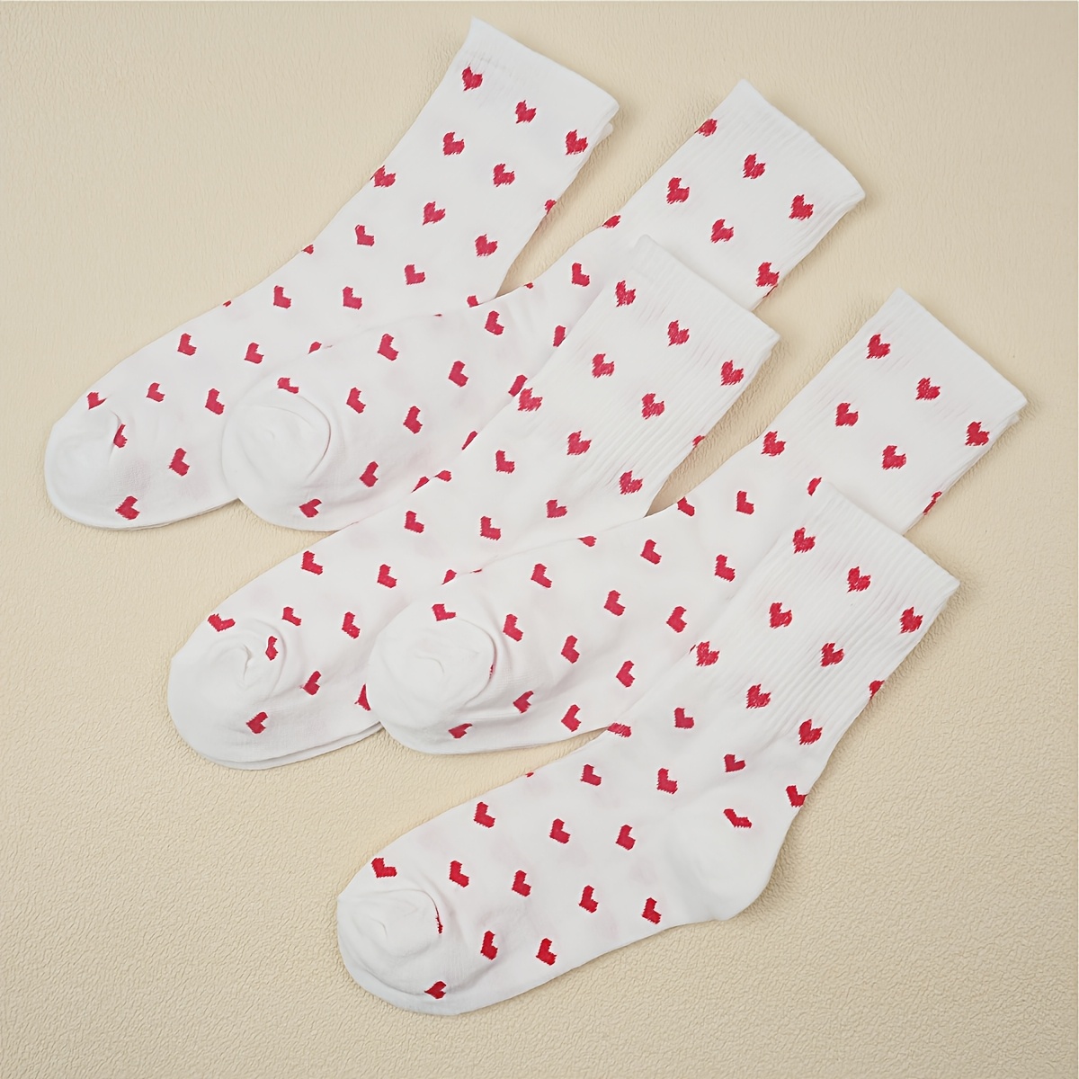 

5pcs Women's Mid-calf Socks - Classic Hearts, Breathable Polyester , Casual Wear, Seasonal, Full-body,