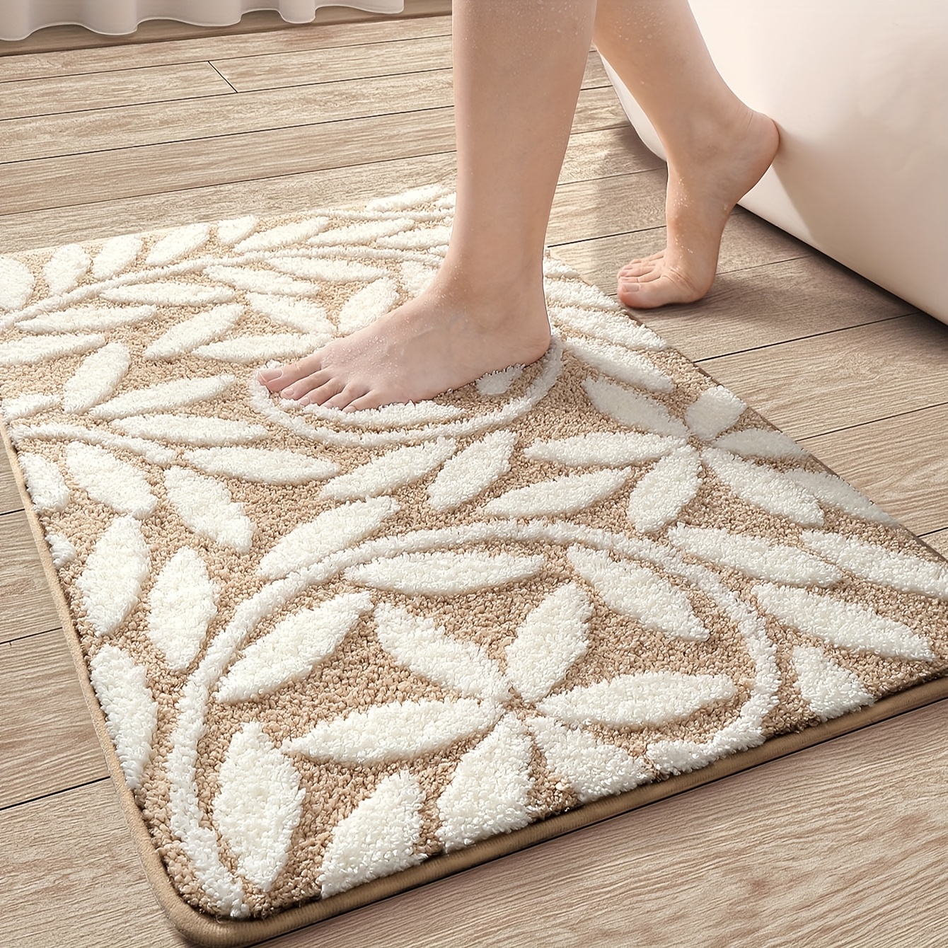   brand plush velvet bath mat 1050g vintage european pattern soft non slip absorbent floor rug home bathroom carpet rectangular machine washable polyester fiber tpr backing 2cm thick Product details 0