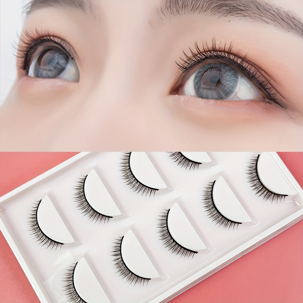 Image of 5-pair Set Of Short False Eyelashes, Super Natural Lashes, 4-7mm Length, Natural Cross Simple Black Stem Eyelashes, Girly Eyelashes, Beginner Makeup Tool, Hard Stem Full Strip Eyelashes