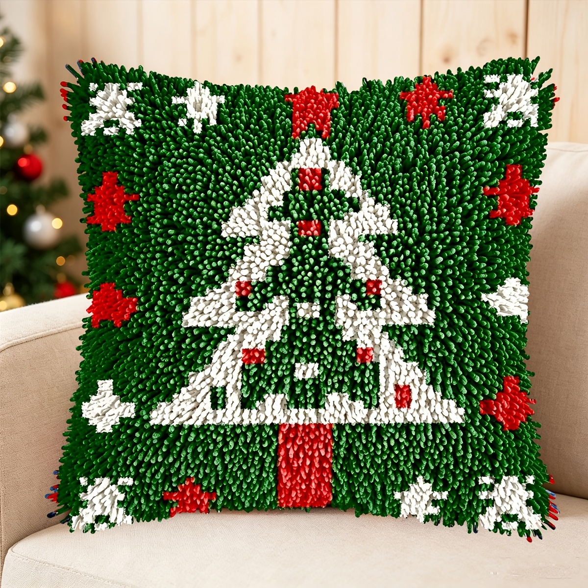 Pillow Plant Latch Hook Kit, Beautiful Christmas Tree Pattern