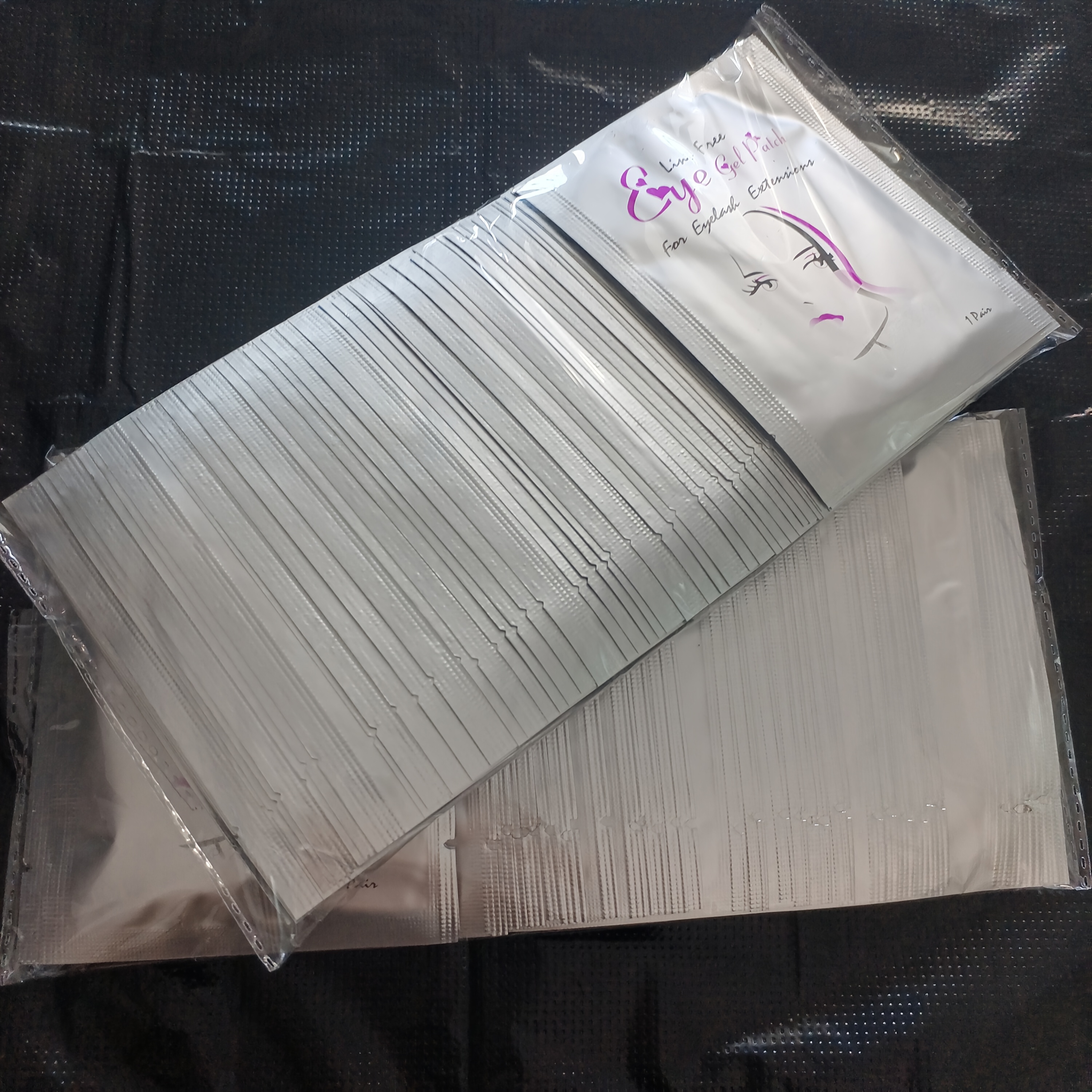 Image of 102 Pairs Of U-shaped Low-allergy Eyelash Pads, Eyelash Extension Patches, Lower Eyelash Spacers, Used For Eyelash Grafting Applications, Beauty Products
