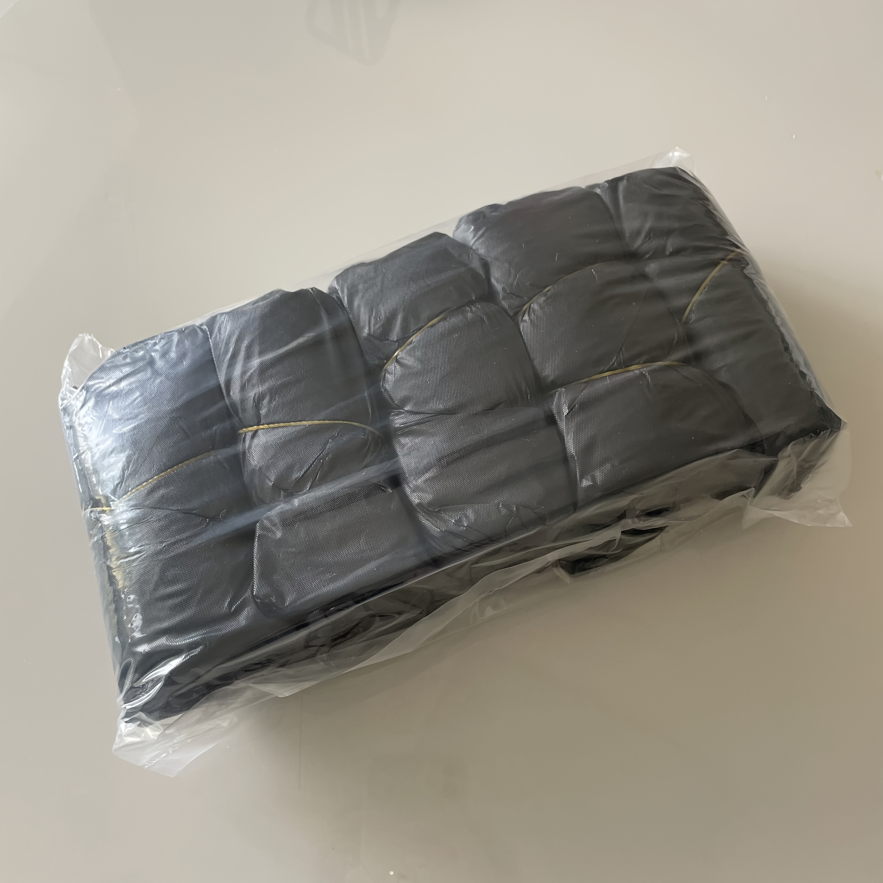 Image of Puniao Disposable Black Mats For Tattoos - In Packs Of 5 Or 10, Suitable For Tattooing, Beauty Treatments, And Massages, Easy To Clean, An For Covering Massage And Tattoo Tables