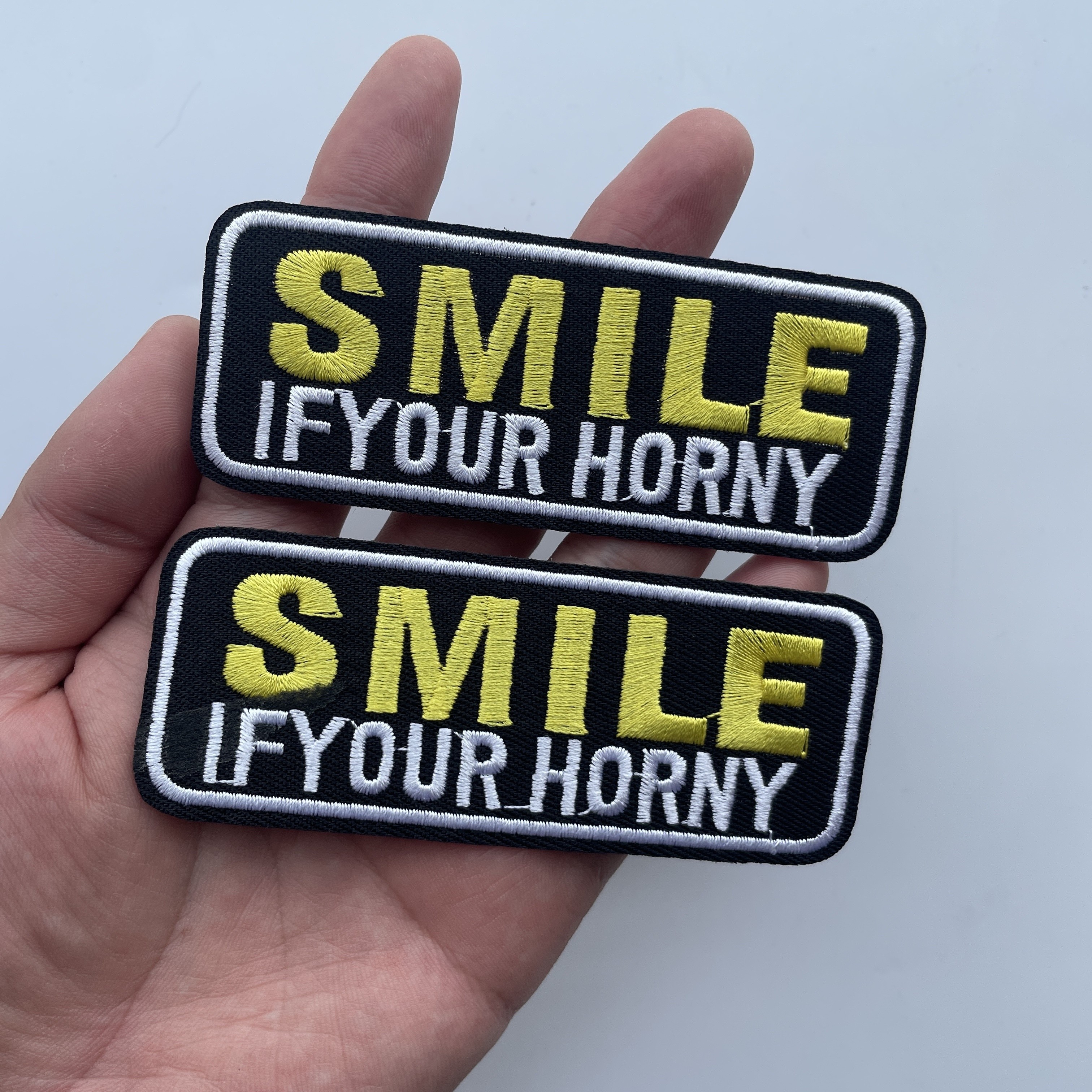 

2-pack "smile If Your Horny" Bright Lettering Embroidered Patches For Diy Enthusiasts, / Repair Decorations For Backpacks, Hats, Dresses, Jackets, And Jeans