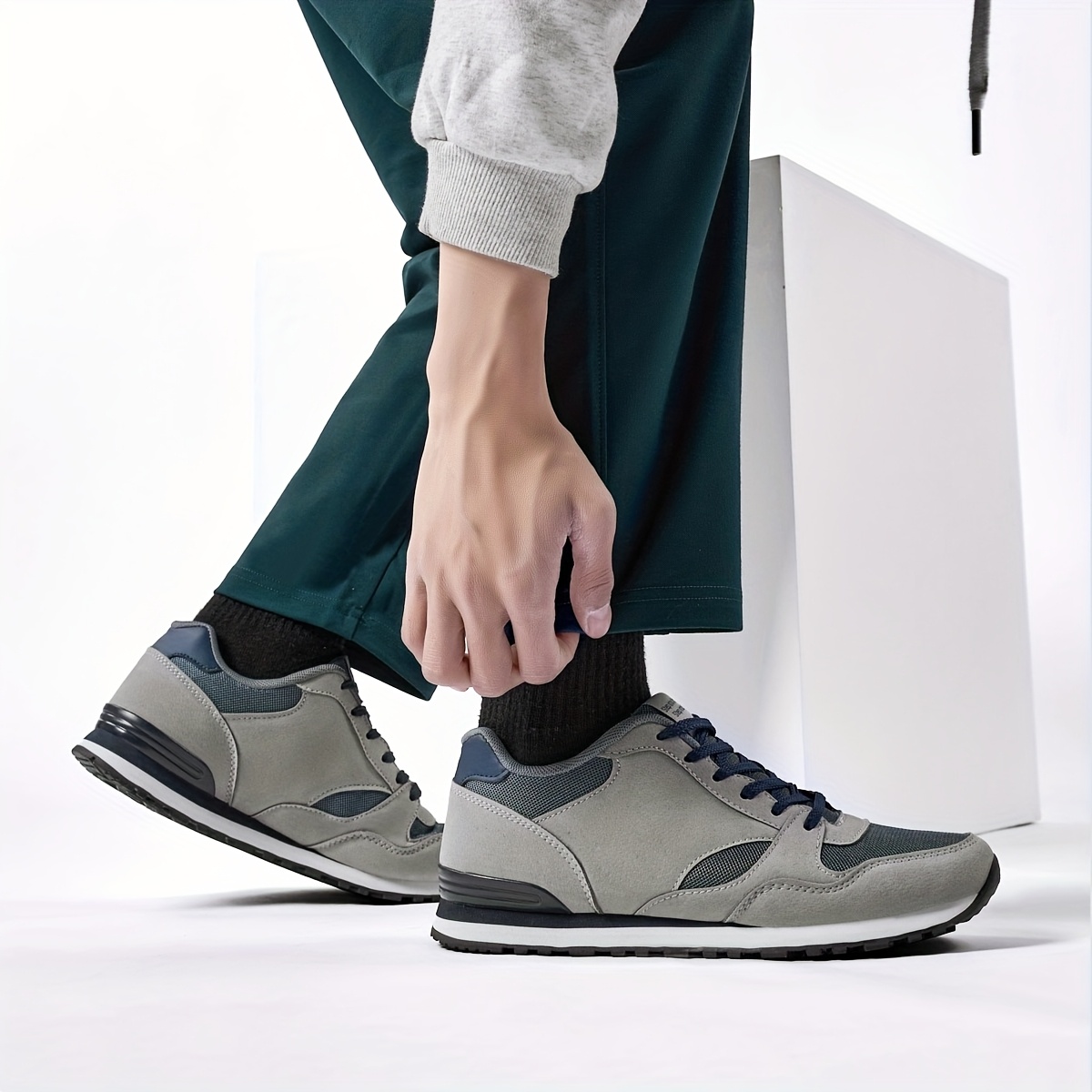 Men'S Stylish Low-Top Sneakers - Breathable Mesh, Lace-Up Running Shoes with Stylish Gray and Navy Design, Perfect for Casual and Street Wear, Casual Street Shoes|Minimalist Style|Breathable Upper, Sneakers