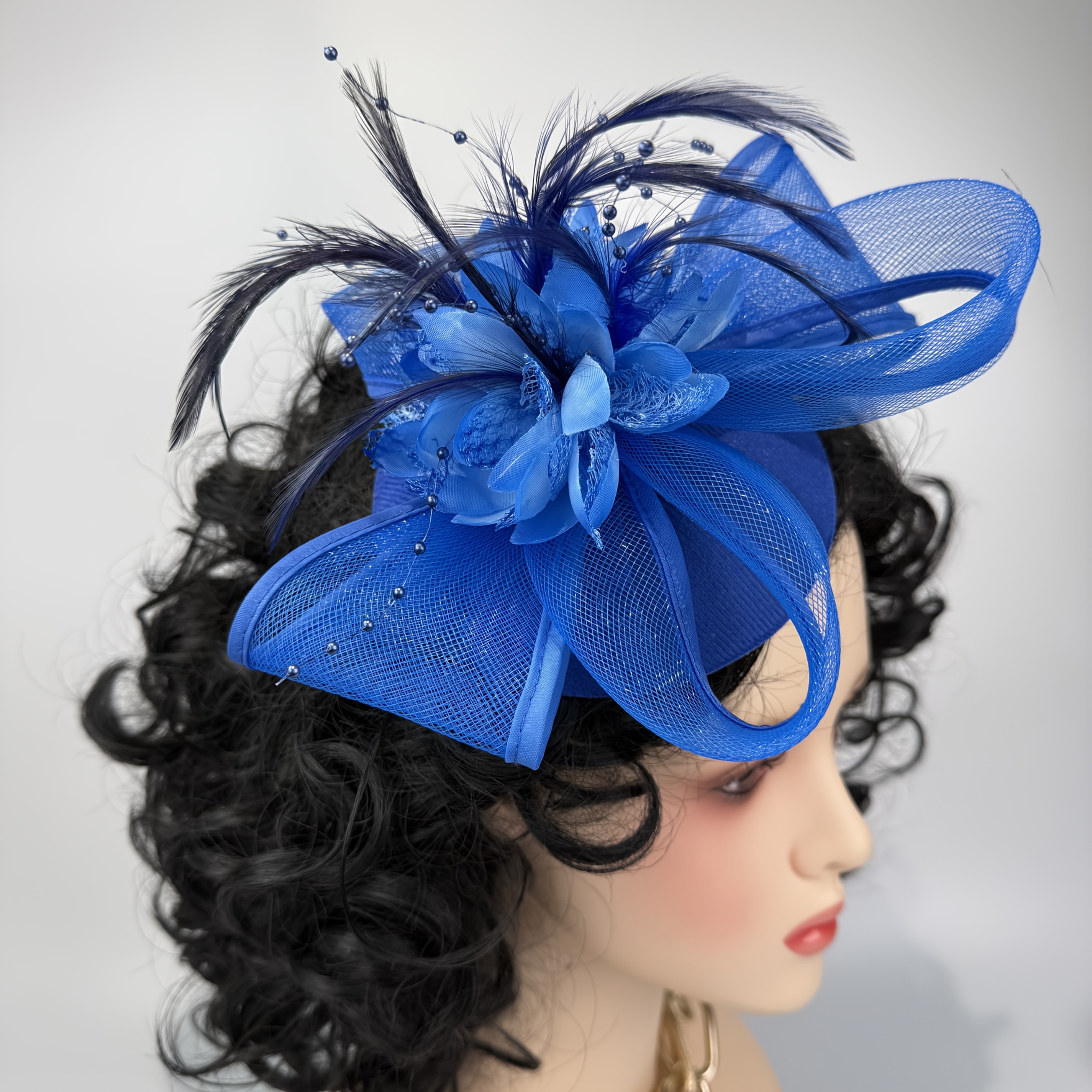 headpiece with netting