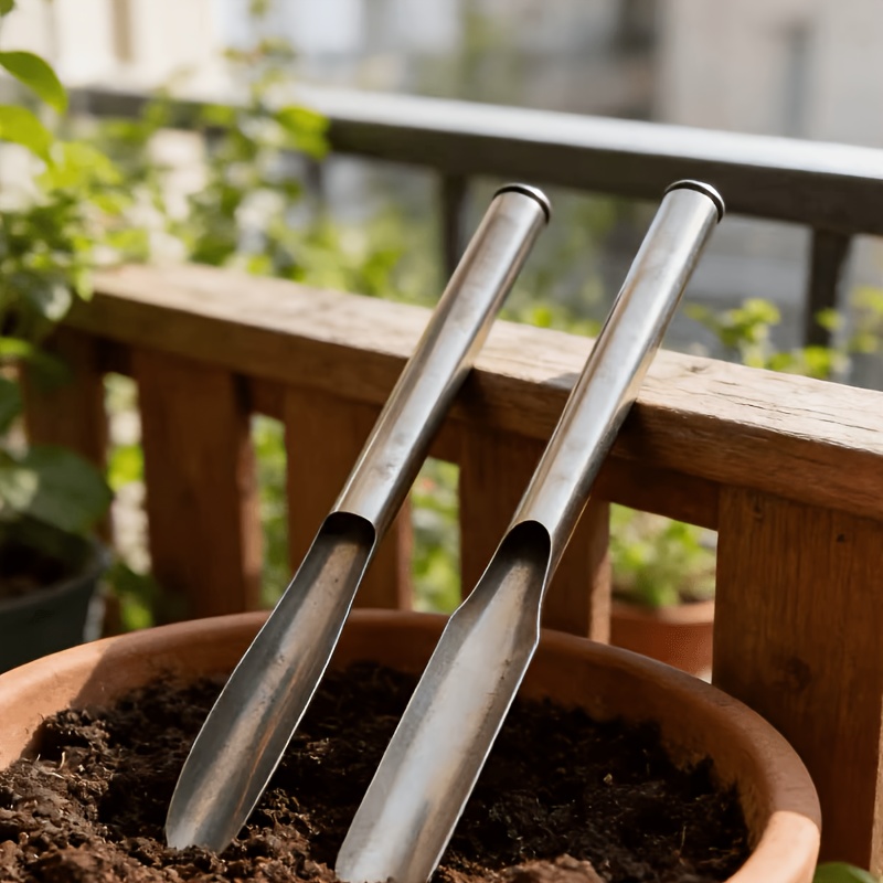 Image of 2 Pointed And Flat Metal Garden Shovels, 1.1 Inches Wide, Small Shovels, Suitable For Small Balcony Gardening Tasks, Fine Soil Or Potting Soil, Loose Soil Types, 12.5 Inches Long