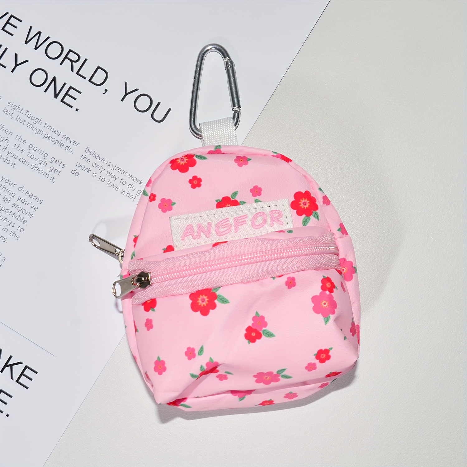 E-shop Mini Blumen-Schulranzen-Anhänger, Kleine Frische Ohrhörer-Lippenstift-Kosmetiktasche mit Reißverschluss Schlüssel-Aufbewahrung Geldbörschen