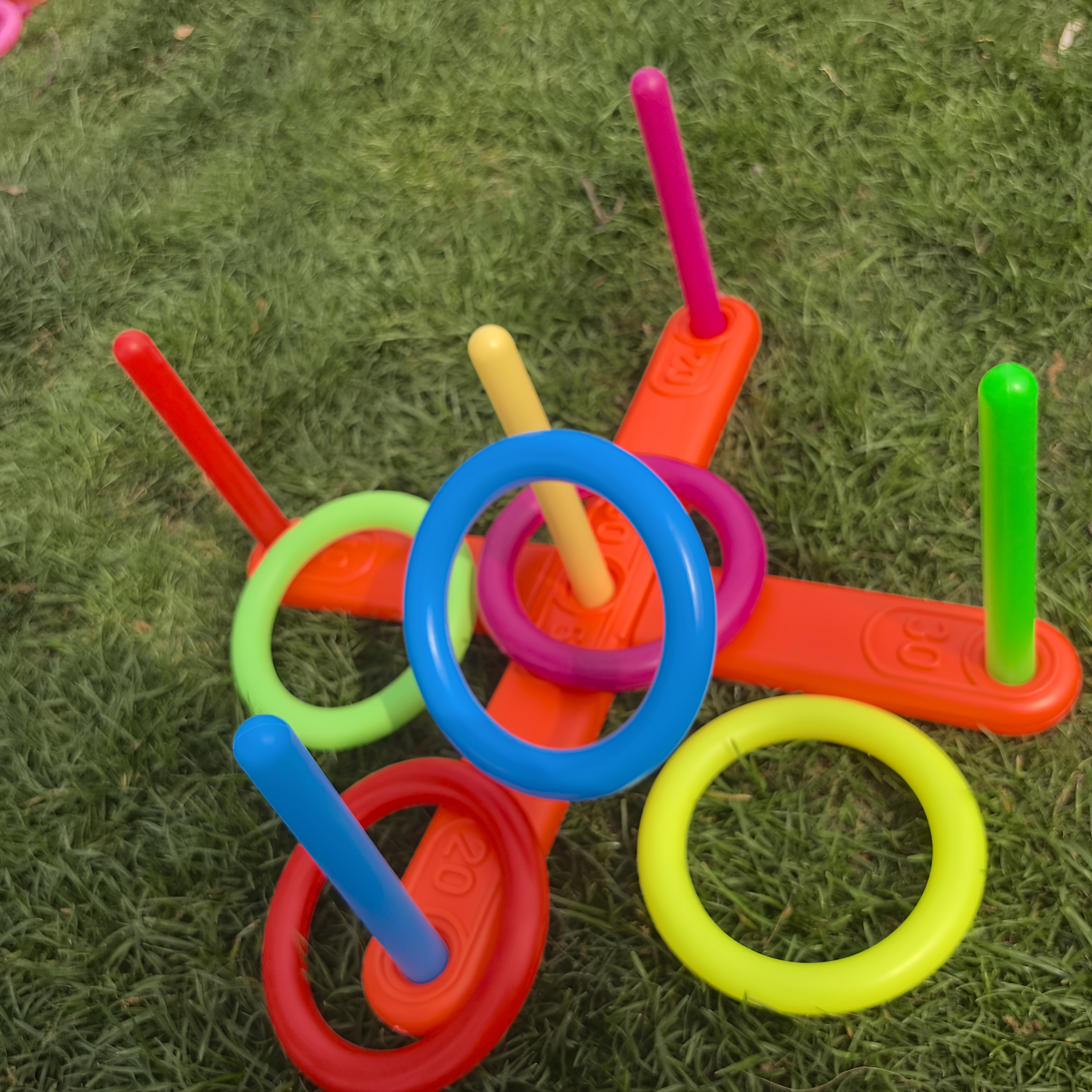 HEAYUAN - Colorful Ring Toss Game Set for Kids and Adults - Durable PVC Material, Perfect for Outdoor Fun at the Beach, Garden, Lawn, or Backyard - Ideal Gift for 11 Festivals and All Four Seasons