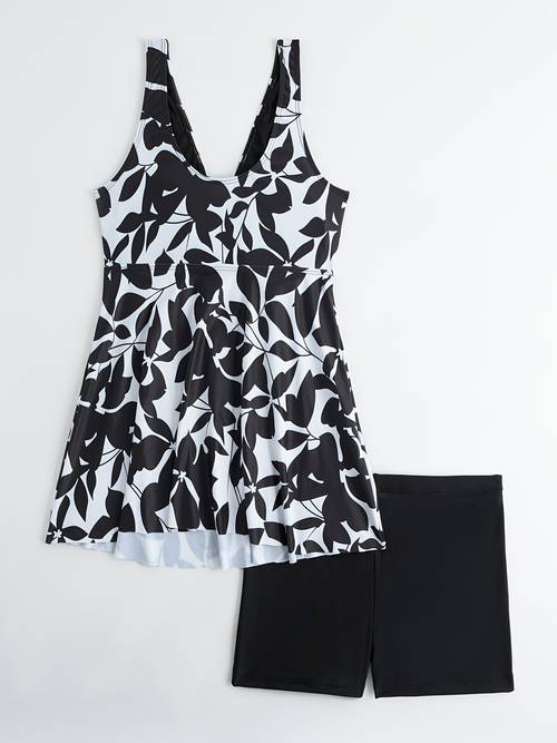 tankini con top a torso e pantaloncini boyleg, tessuto traspirante per acquagym o gite in famiglia.
