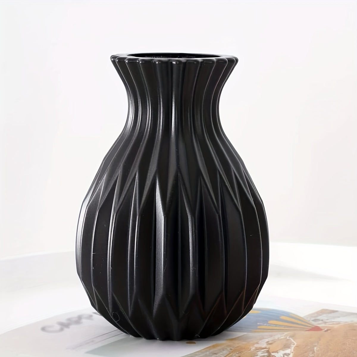 TEMU 1pc Chic Ceramic Vase For Home Decor - Living Room, Dining Table & Entryway - Ideal For Fresh Or Dry Flowers