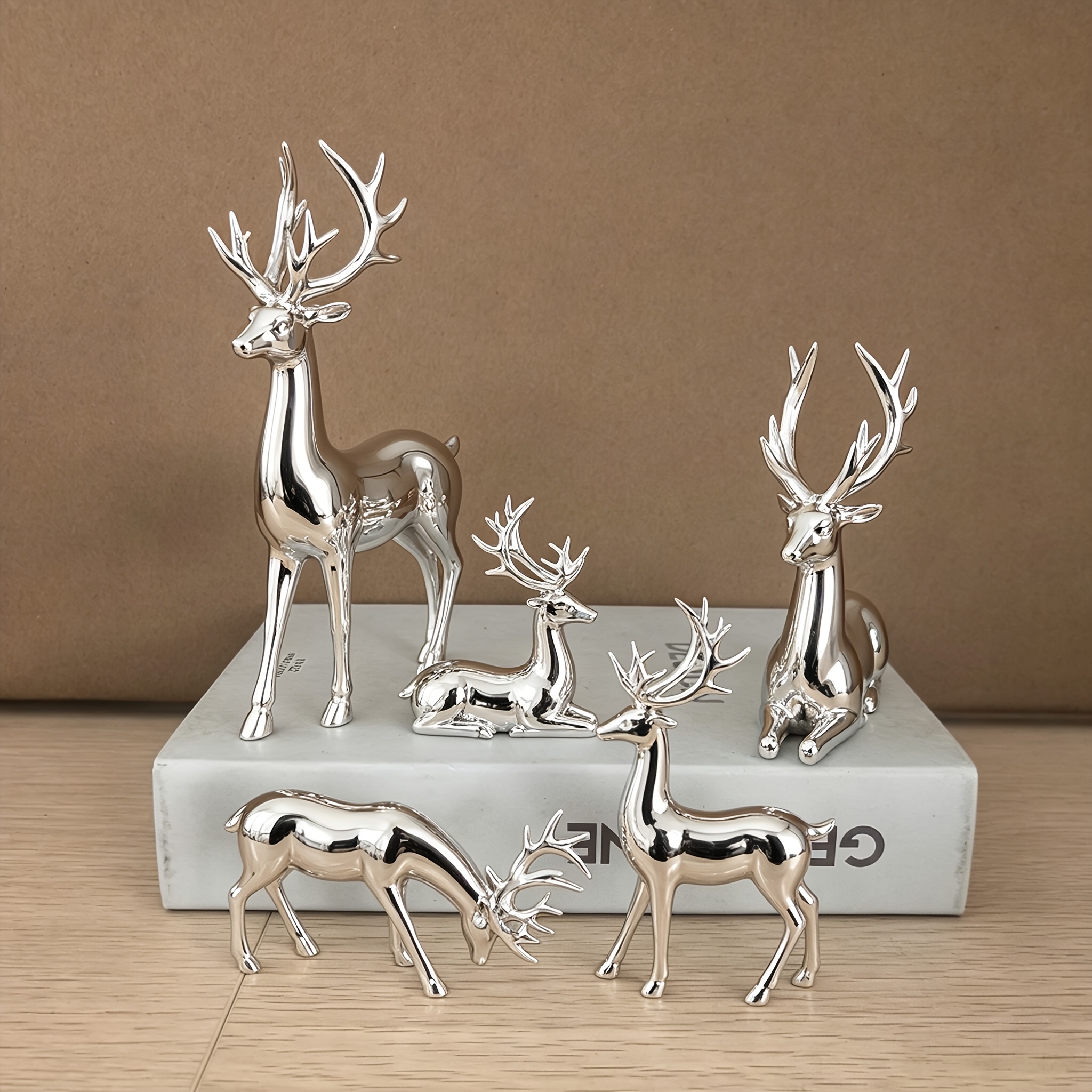 TEMU 5pcs Set, Golden Elk Figurine Ornament, Figurine Ornament, Home Decor Ornament, Suitable For Office, Bedroom, Living Room, And Other Desktop