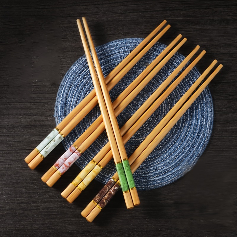 

5 Pairs/10 Pairs Of Bamboo Chopsticks, Natural Mountain Bamboo, High Quality Multicolor Anti-skid High Temperature Resistant Chopsticks, Reusable Chinese Chopsticks For Home And Restaurant