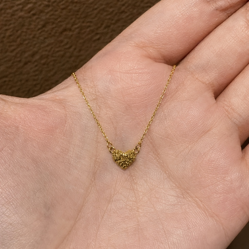 TEMU 1pc Nouveau Collier Cœur Doré 2026 pour Femmes | Élégante Chaîne Clavicule Style Français, Convient pour un Usage et Cadeaux, Acier Inoxydable