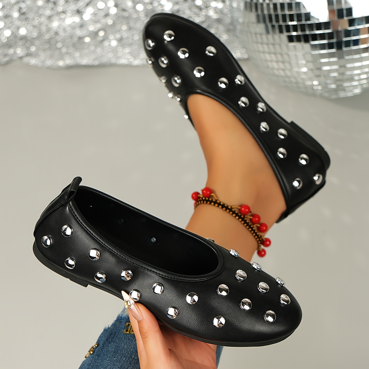 

Women's And Autumn Season Rivet Decorated Cover Ballet Style Casual Flat Shoes Round Head Single Shoes