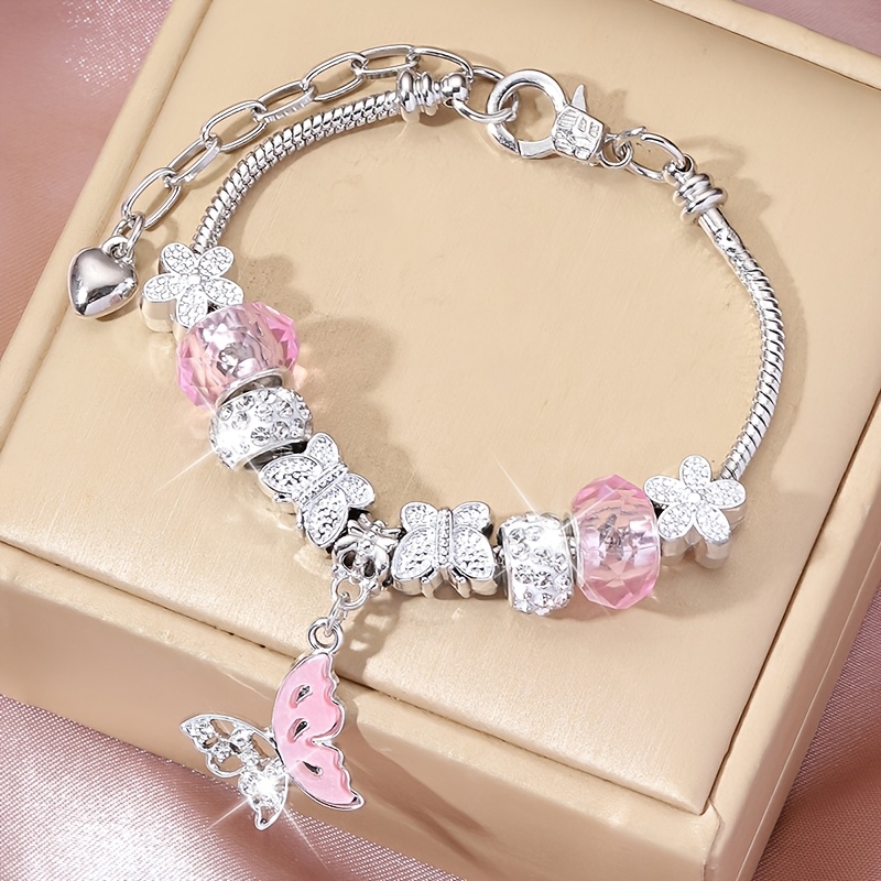 Image of A Sweet Floral Beaded Bracelet For Women, Featuring Luxury Niche Design That Styles. It Includes A Sparkling Pendant, Polymer Clay Spacer Beads, And A Snake Chain