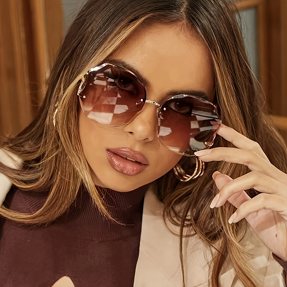 Fashion Frameless Metal Glasses, Gradient Design, Polycarbonate Anti-Reflective Lenses, Decorative Eyewear for Casual and Wear