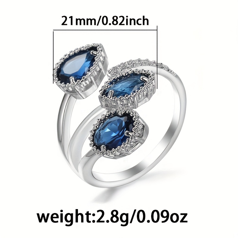 Women's Adjustable Ring with Sparkling Zirconia