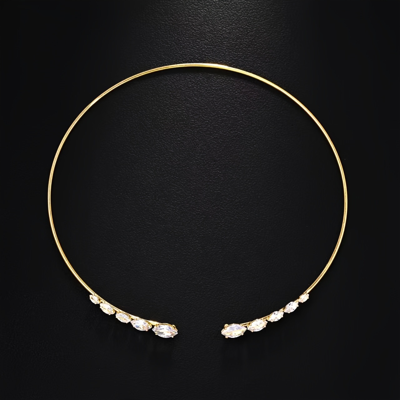 TEMU Gargantilla minimalista de con extremos abiertos y para mujer, de lujo de , versátil para cenas nocturnas y , gargantilla plateada