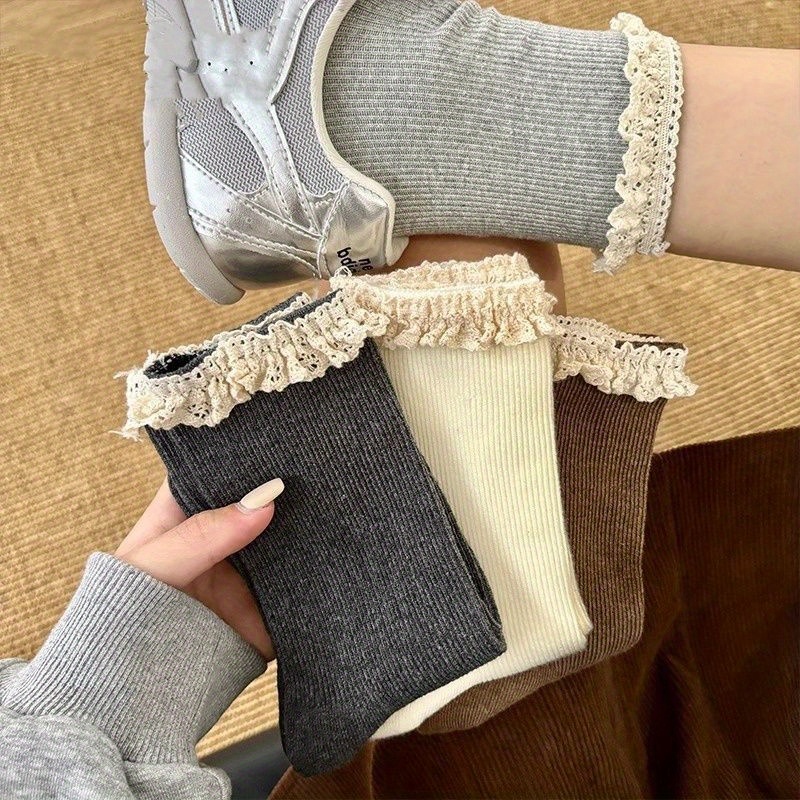 E-shop 4 Paar Damen Socken Ganzjahreszeiten Ins Komfortable Spitzen Rüschen Socken Trendige Einfarbige Süße Niedliche Style Passend JK Faltenrock
