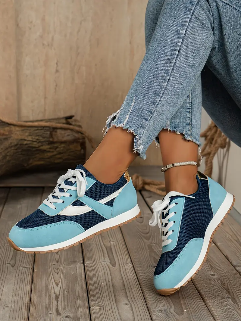 womens up details 1