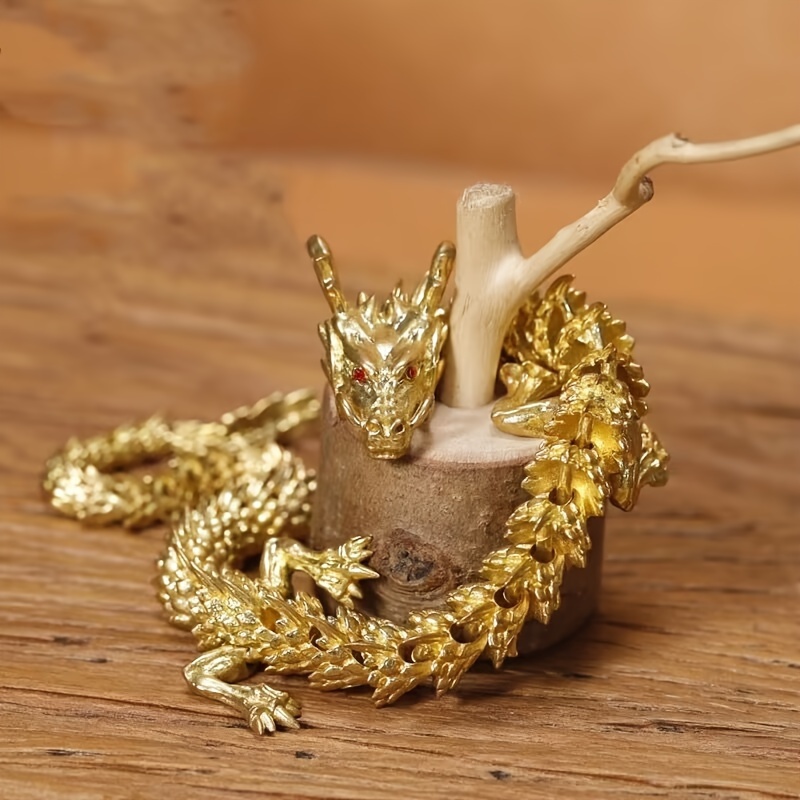 

-clawed Dragon Metal Alloy Ornament For Desktop, Featuring 3d Movable , A Creative Handheld Decoration, Home Or Office Desk Decor, And A Small Party Gift That Requires No Power.