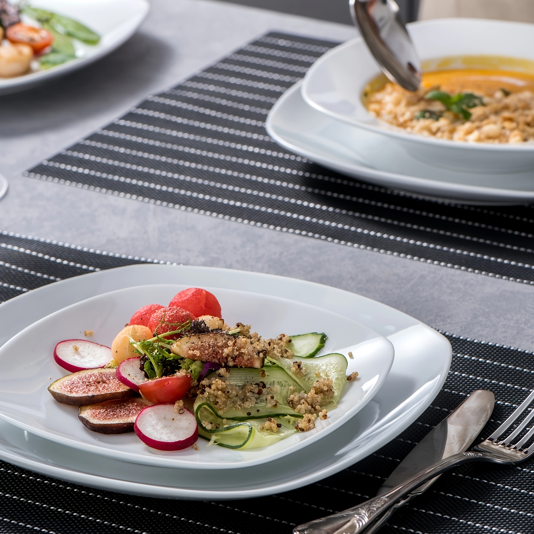 Service De Table 18 Pièces En Porcelaine Blanche Carrée - Idéal Pour 6 Personnes