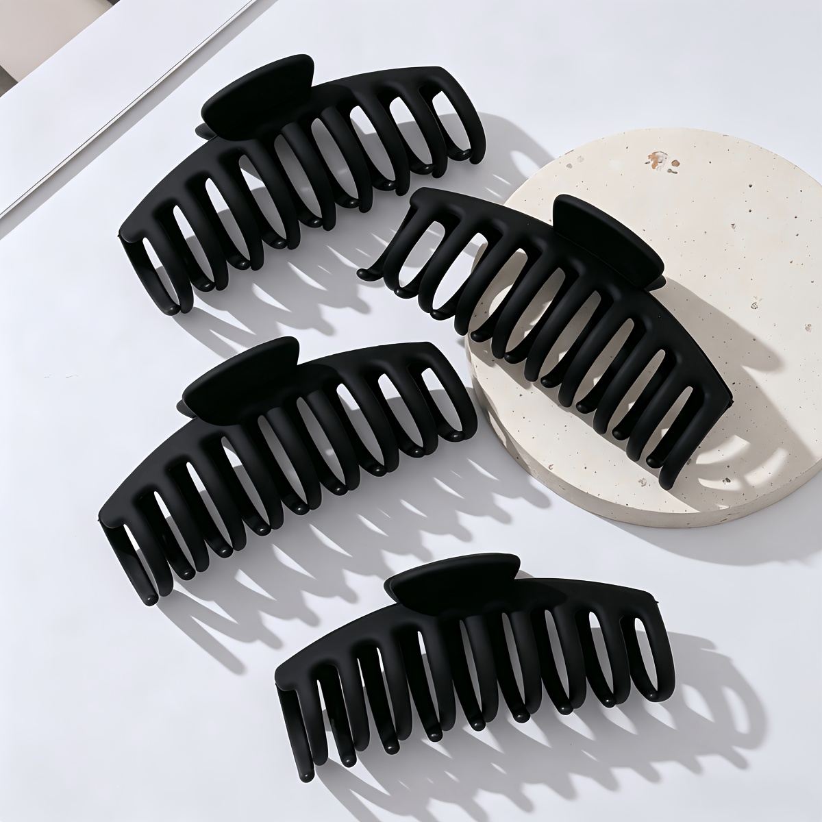 TEMU 4-pack Black Matte Large Shark Clips, Plastic Hairpins, Back Of Head Bun Fixing Clips, For Updos And Messy Buns, Hair Styling, Washing Face And