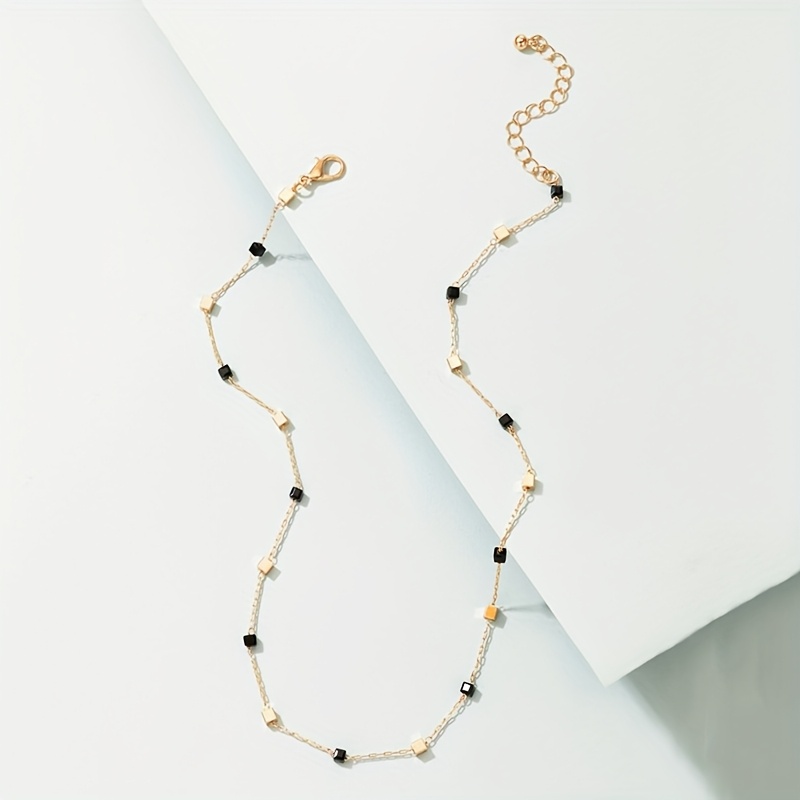 TEMU 1 pièce Collier carré tendance et simple pour femme, un collier minimaliste à chaîne courte pour la clavicule, adapté pour un port et également