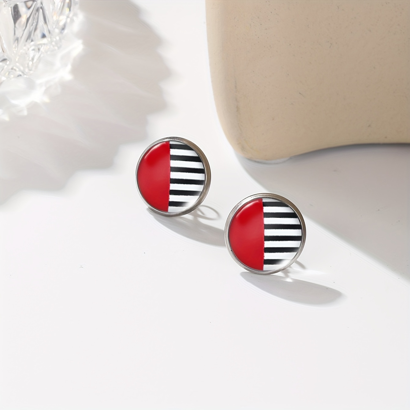 1 Pair Of Striped Stainless Steel Earrings, Suitable As Gifts For Men And Women To Wear During Holidays, Daily Gatherings, And Parties