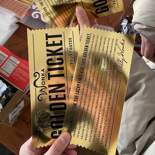 1pc wb retro movie souvenir classic film design party invitations awards and collectible display ideal gift for fans and movie enthusiasts party invitation movie themed decor ticket shape