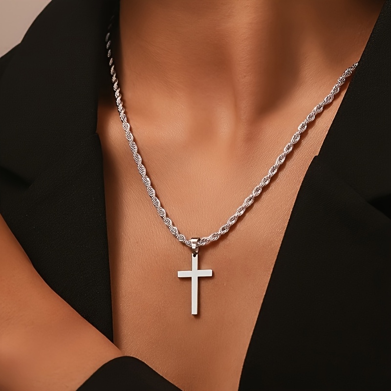 Image of Hot-selling Cross Twist Chain Necklace, Stainless Steel Fashionable And Trendy Essential Accessory For Men - Perfect For Casual Attire, Suitable For Women
