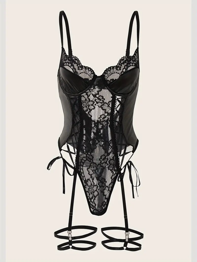 Openwork lace strap stitching sexy jumpsuit Openwork lace strap stitching sexy jumpsuit