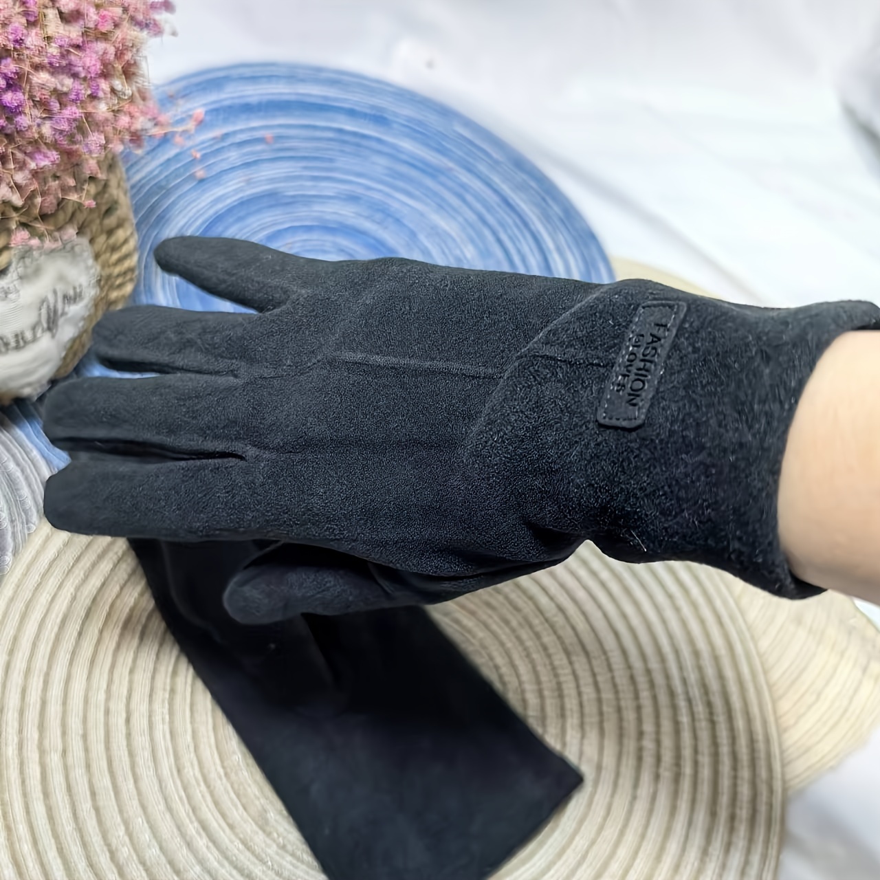 

1pair Solid Color Thin Gloves Short Touchscreen Gloves Autumn Winter Coldproof Windproof Riding Gloves