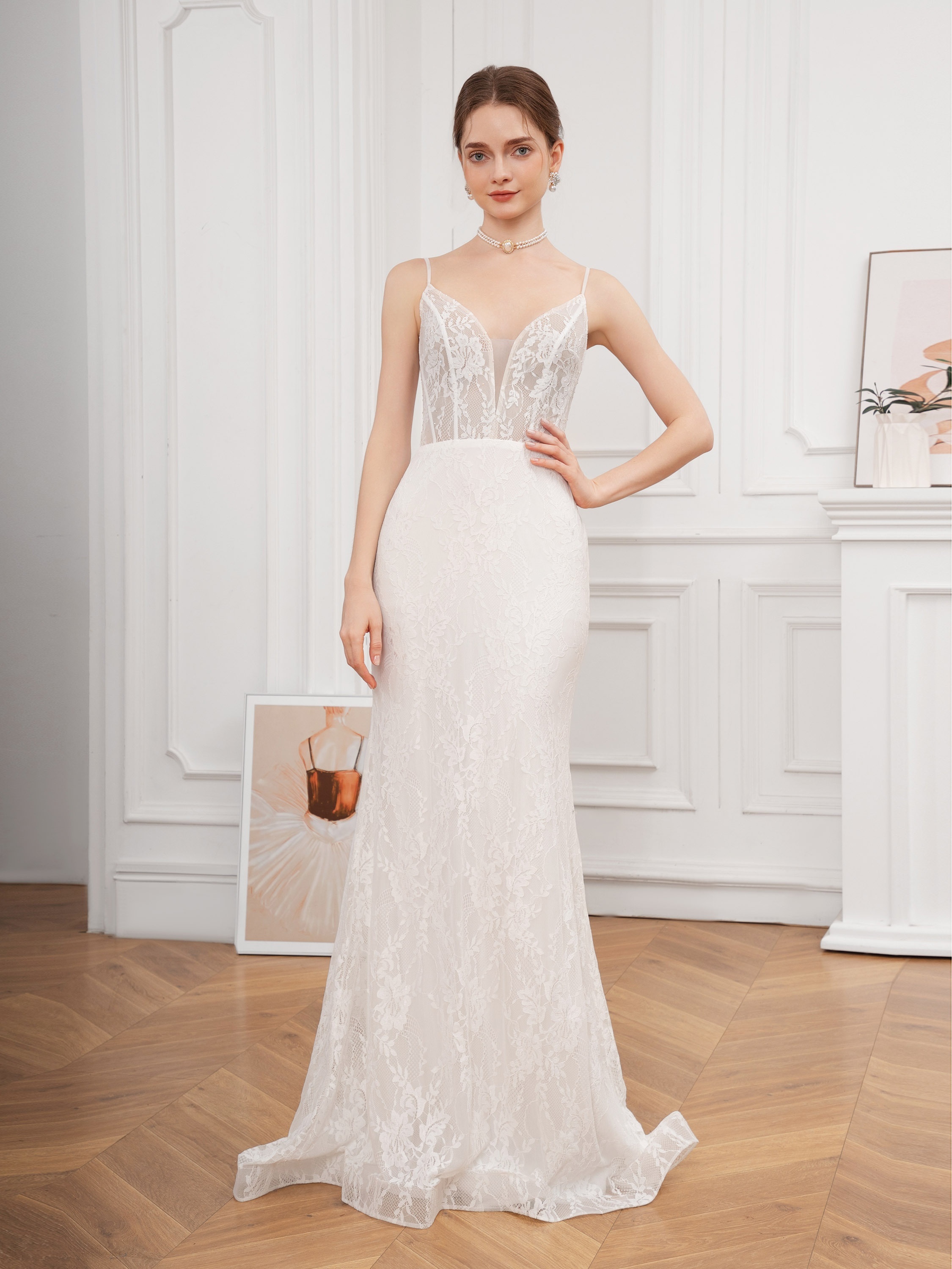 Vestido de Novia Elegante con Escote Profundo y Tirantes Espalda  Detalles de Encaje Floral Vestido Largo Ajustado Silueta Sire