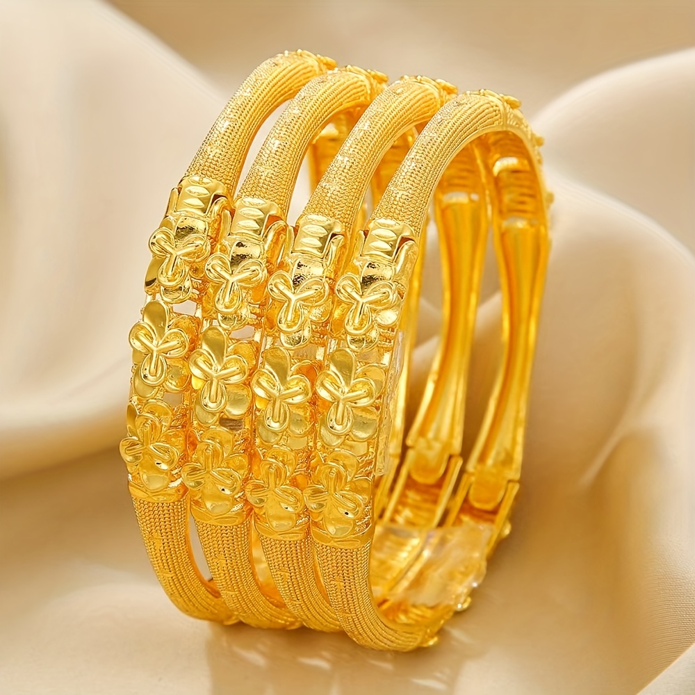 Image of 4pcs Golden Open Bangle, Elegant Hollow Carved Design, Easy And Individual, Holiday Gift, Women's Fashion, Bride Jewelry, Ethnic Style Luxurious Bangle