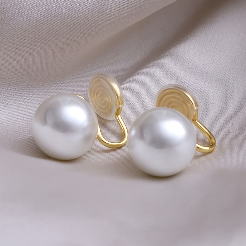 

Vintage Ear Clip Temperament Simple Painless Ear Studs No Piercing Earrings All