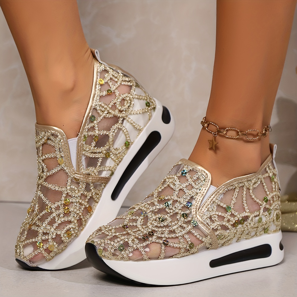 

Women's Low-top Sneakers With Mesh, Breathable Fabric, Eva Sole, Casual Sports Shoes