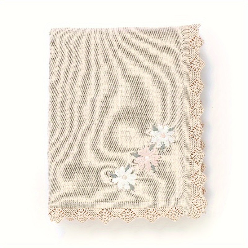Image of Pure Embroidered Scalloped Lace Embroidered Small Flower Baby Knit Blanket Soft And Comfortable Baby Knit Blanket