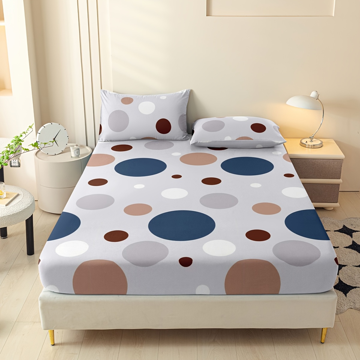3pcs Printed Pattern Set For Bedroom/. Includes 1 Fitted Sheet And 2 Pillowcases. Does Not Inserts. Soft, Skin-friendly, And Breathable. Machine Washable