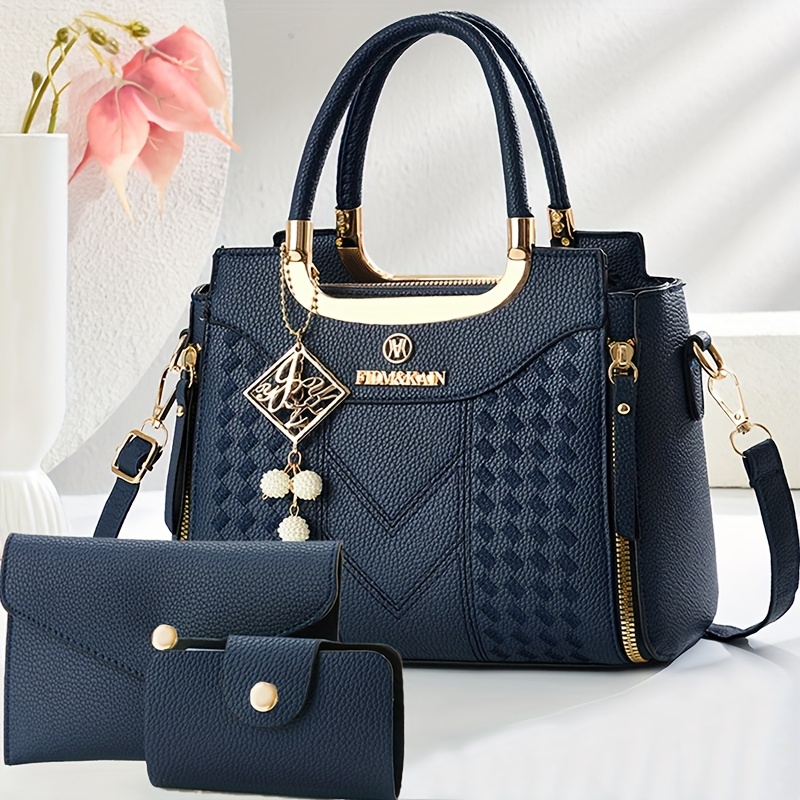 Ensemble Sacs Femme – Lot 3 Pièces Matelassé Premium Ensemble de Sacs pour Femmes : Petit Sac à Main, Sac Cadeau de Vacances, Sac Bandoulière, Sac Fourre-Tout, Imprimé, Design Matelassé, Design de Niche avec une Touche Premium, Tendance, Nouvelle Arrivée, Ensemble Multi-Pièces, Sac Décontracté Adapté à Diverses Occasions Quotidiennes comme Sorties et