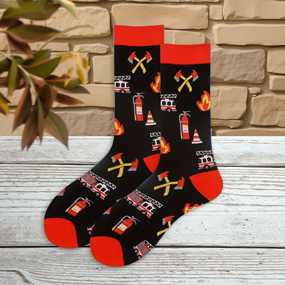 E-shop 1 Paar Herren-Spaßsocken mit Feuerwehr- Zugmotiv, knöchellang