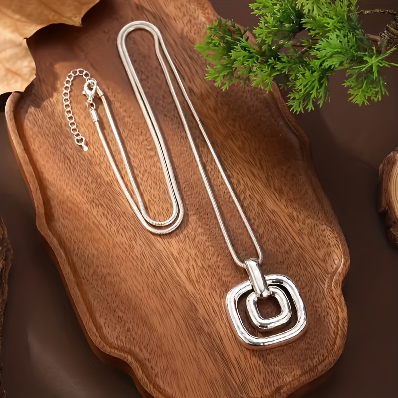 TEMU 1pc Bohemian Elegant Easy Niche Geometric Double Ring Square Women's Long Necklace Perfect Gift For Lovers, Mothers