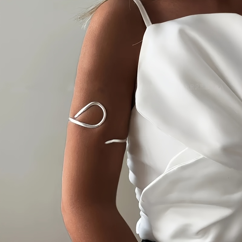 Lightweight Adjustable Open Cuff with Curved Lines, Daily Wear